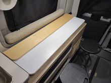 Load image into Gallery viewer, 2020 - 2022 Winnebago SOLIS Table Lift-Up Class B RV Murphy Bed
