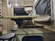 Load image into Gallery viewer, 2020 - 2022 Winnebago SOLIS Table Lift-Up Class B RV Murphy Bed
